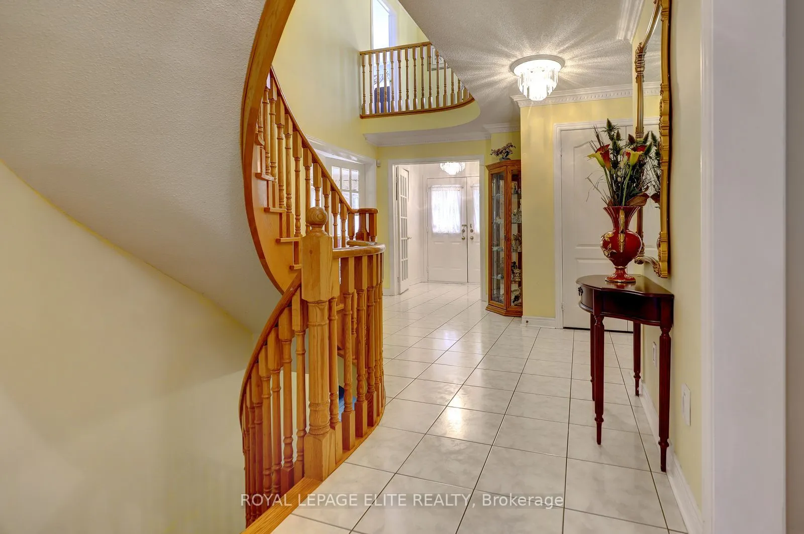 5 Pinecone Way E