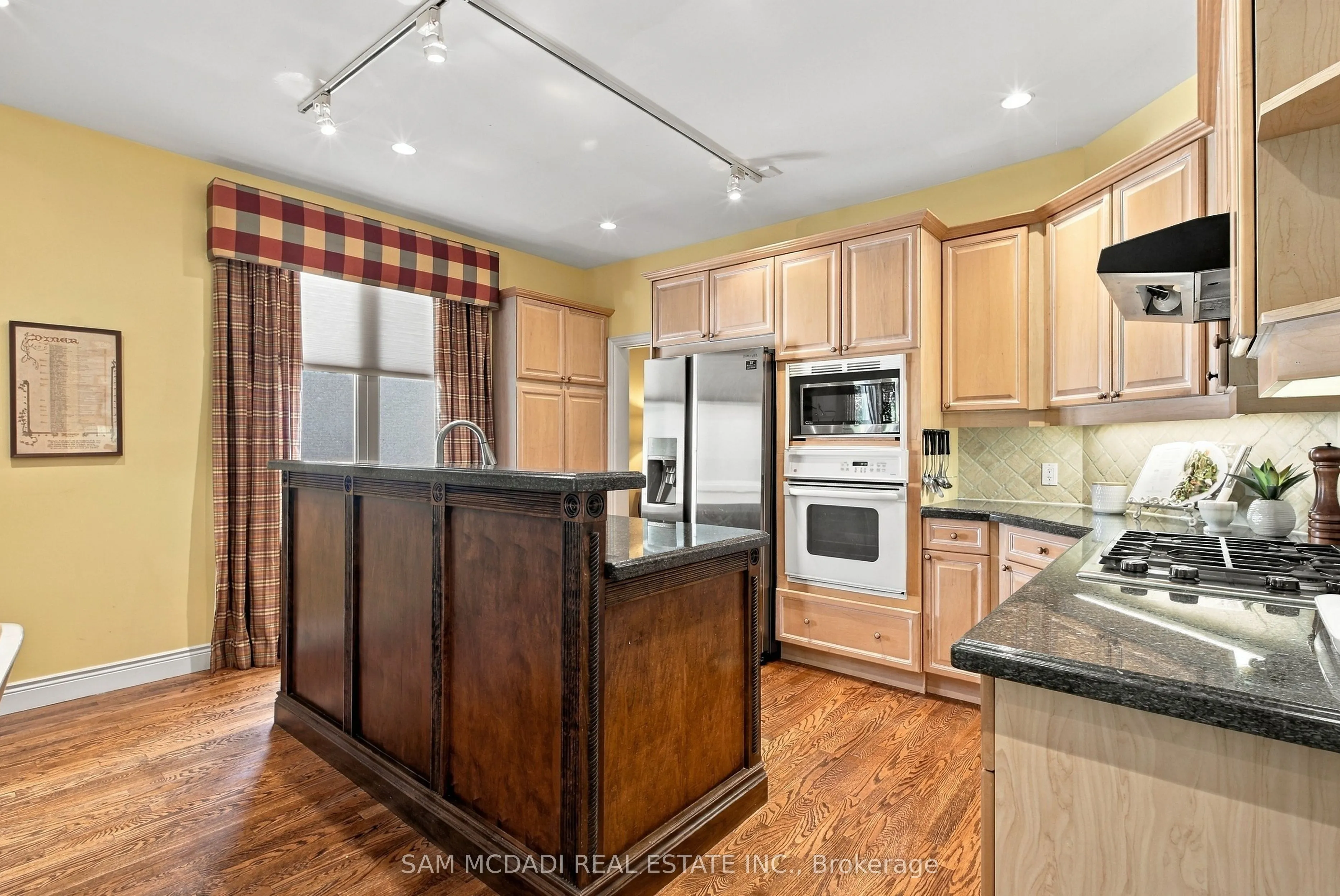 1205 Clarkson Road N #6
