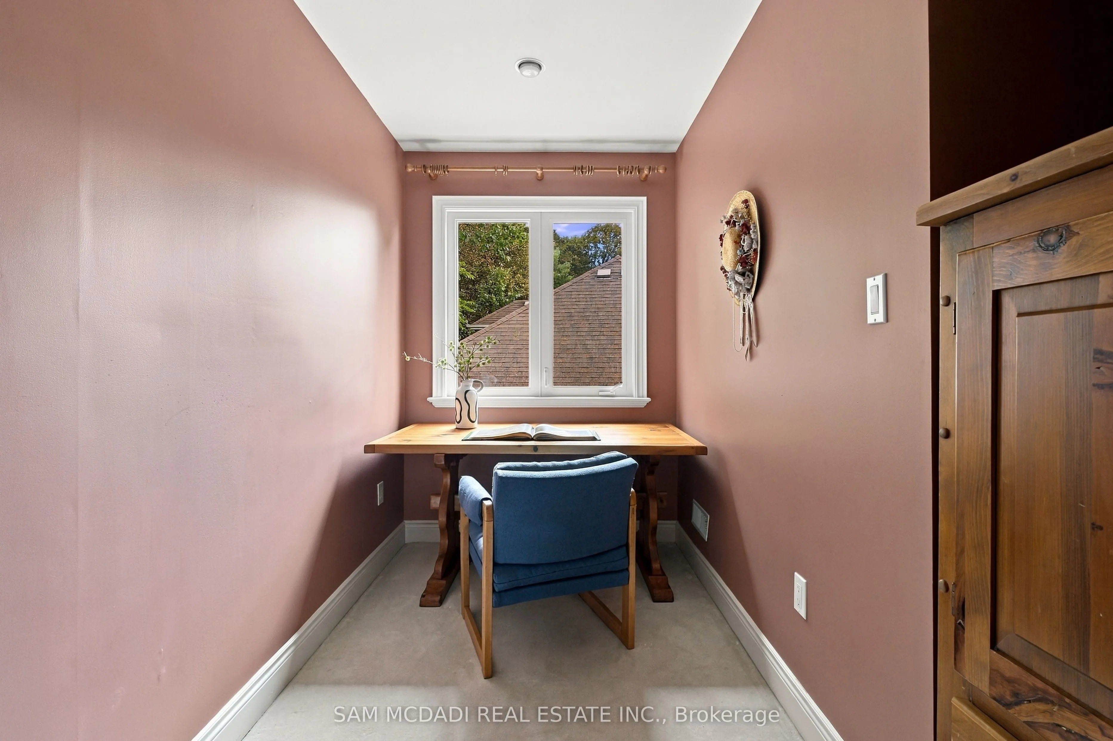 1205 Clarkson Road N #6