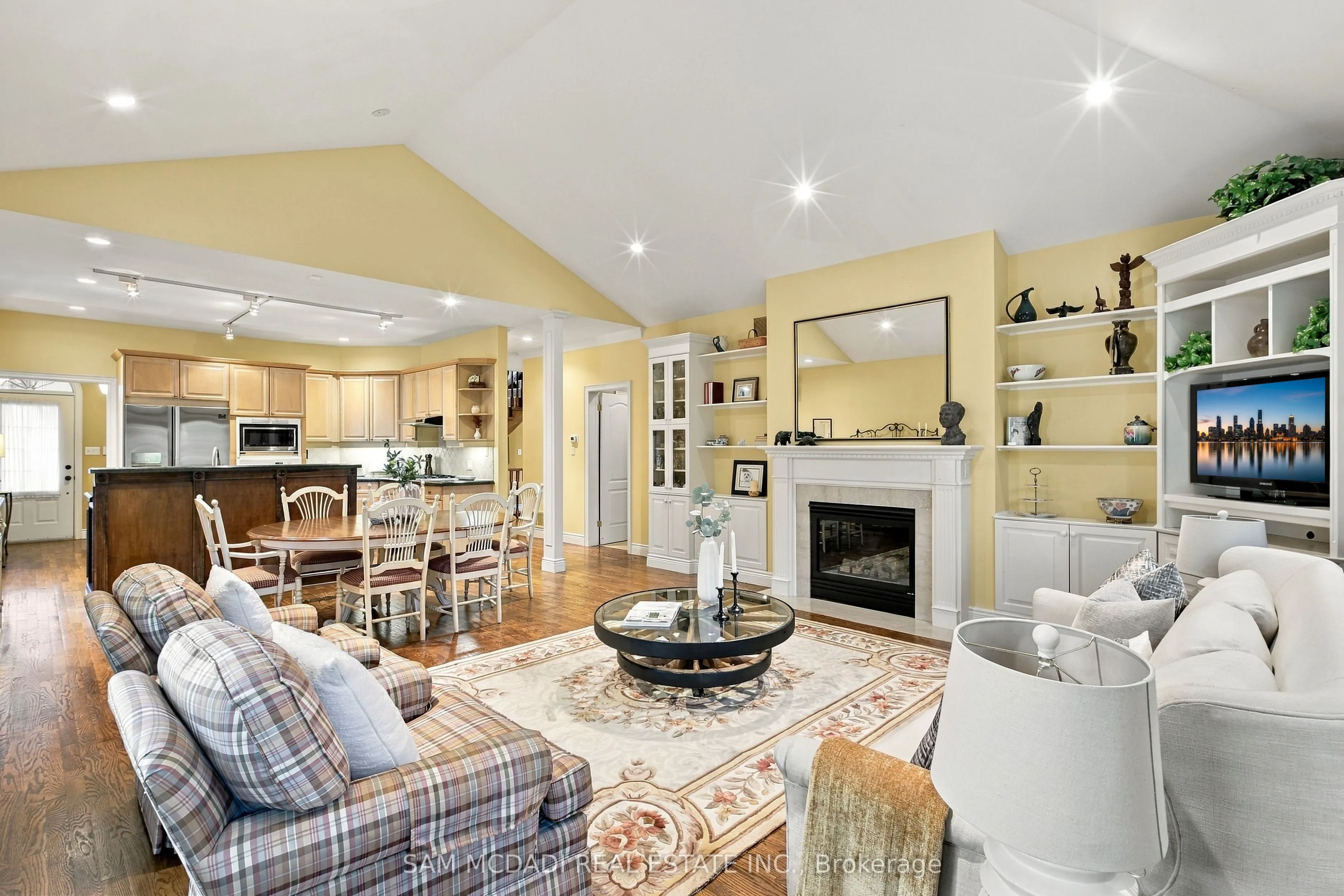 1205 Clarkson Road N #6