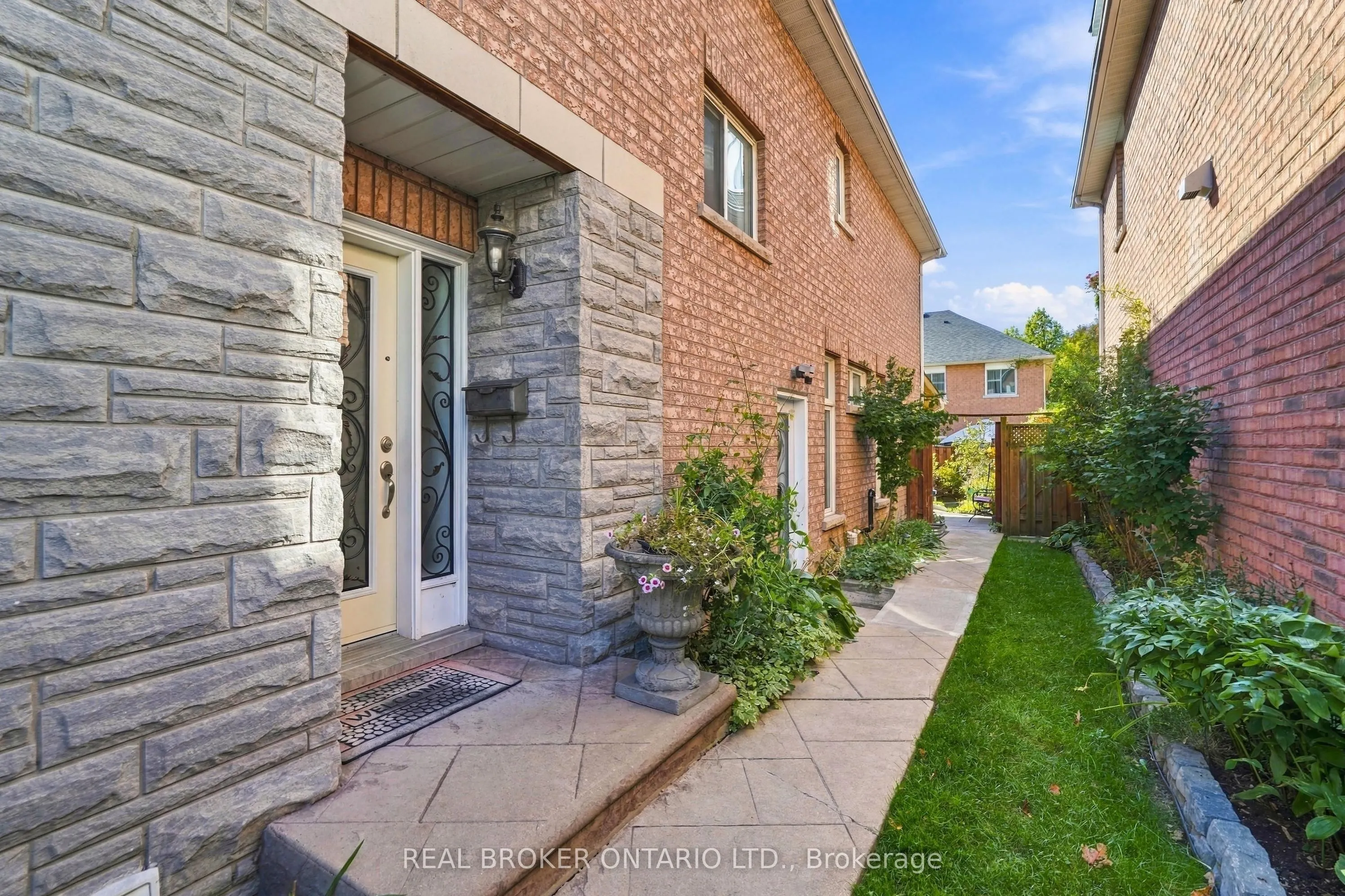 77 Norman Wesley Way #70