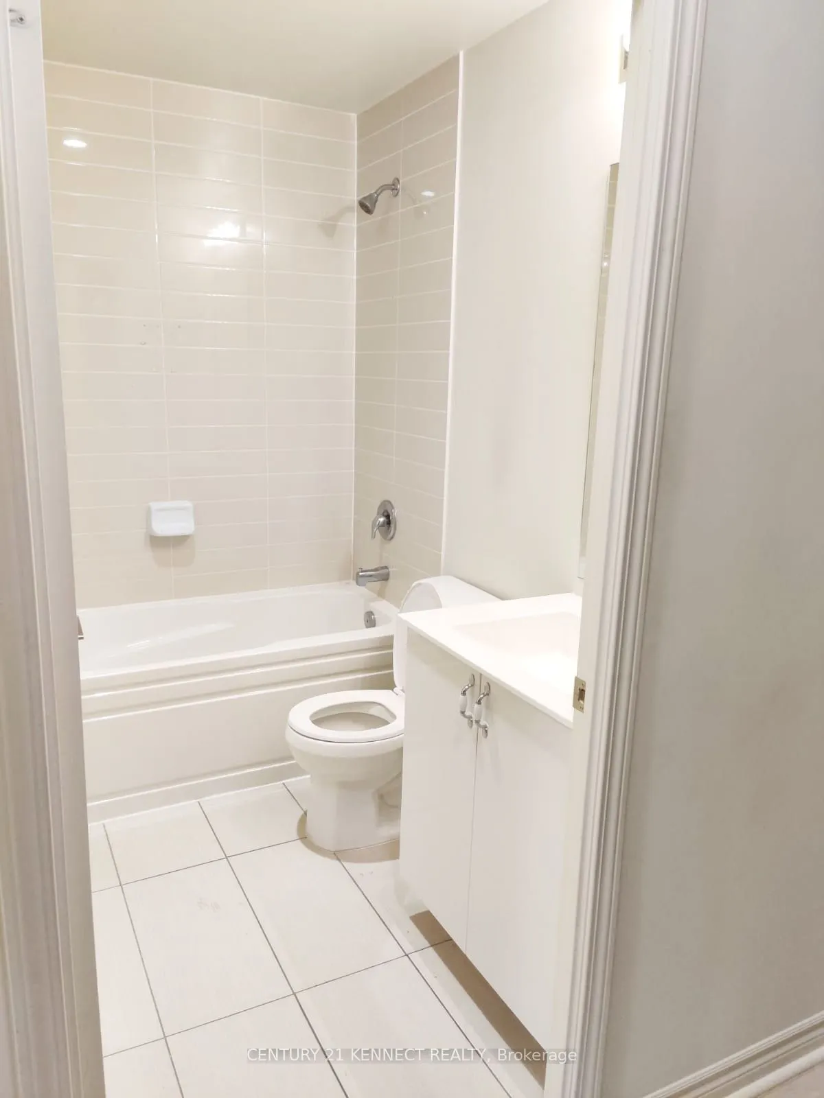 39 Annie Craig Drive #1602