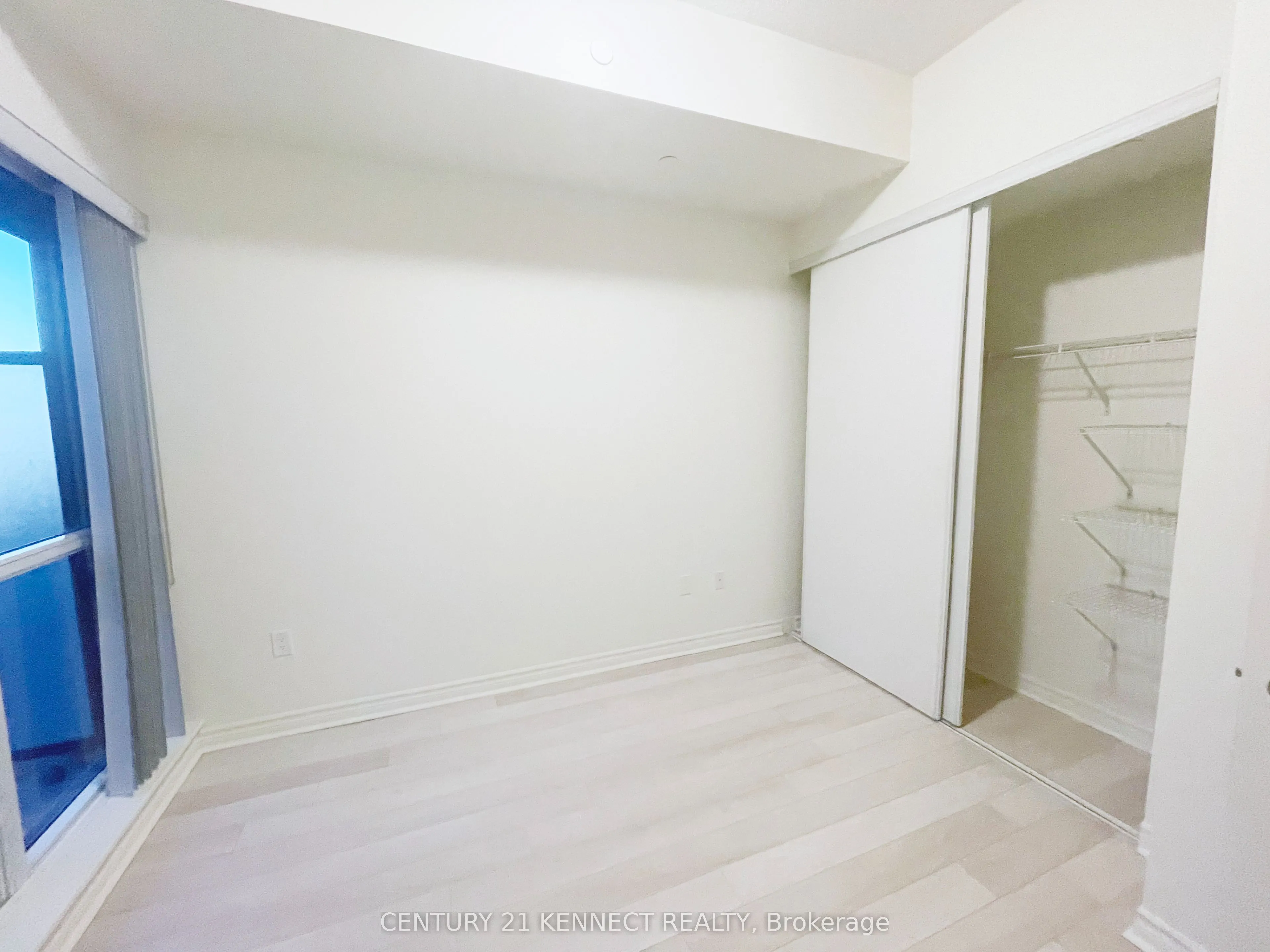 39 Annie Craig Drive #1602