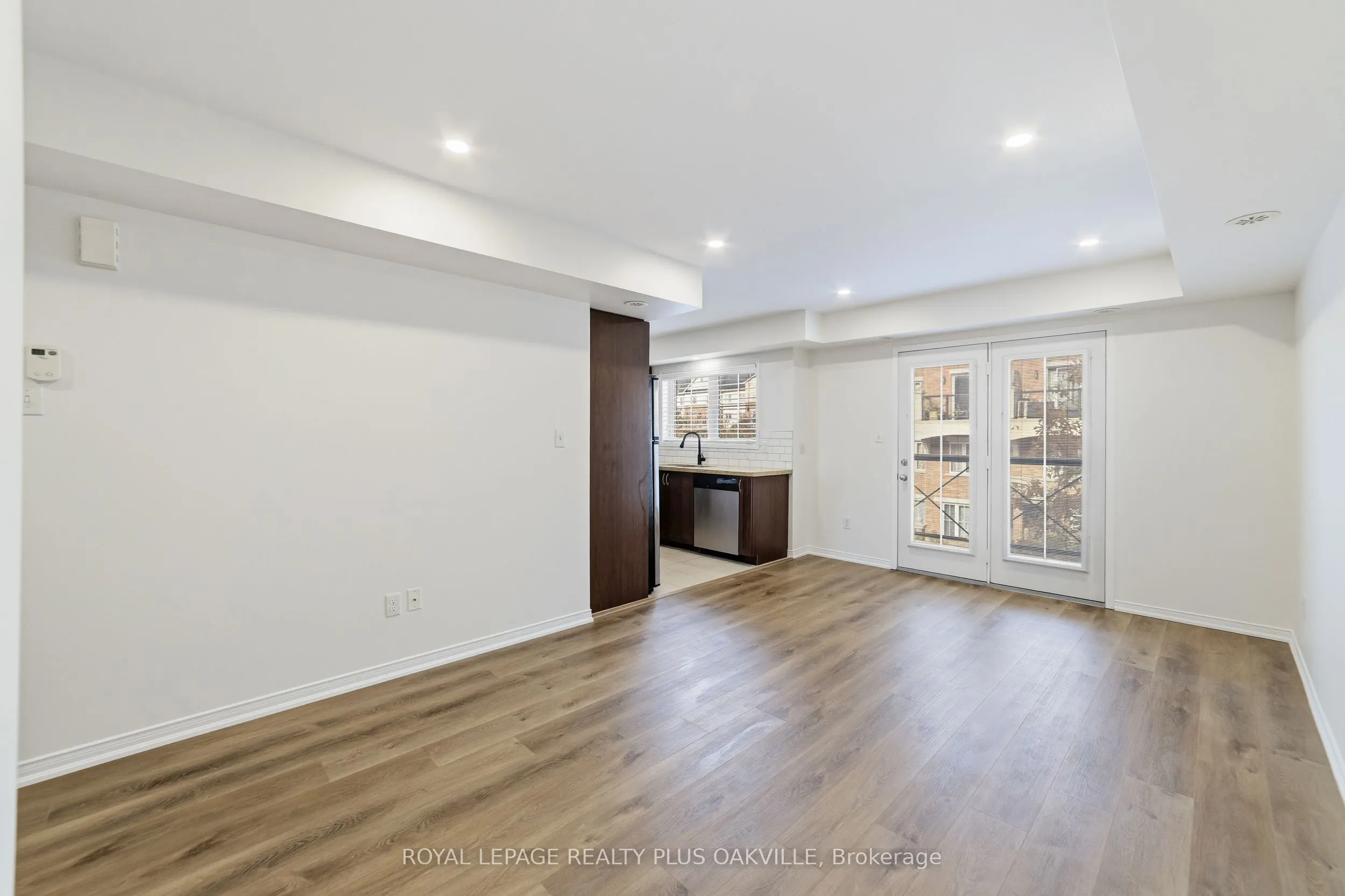 2464 Post Road #6