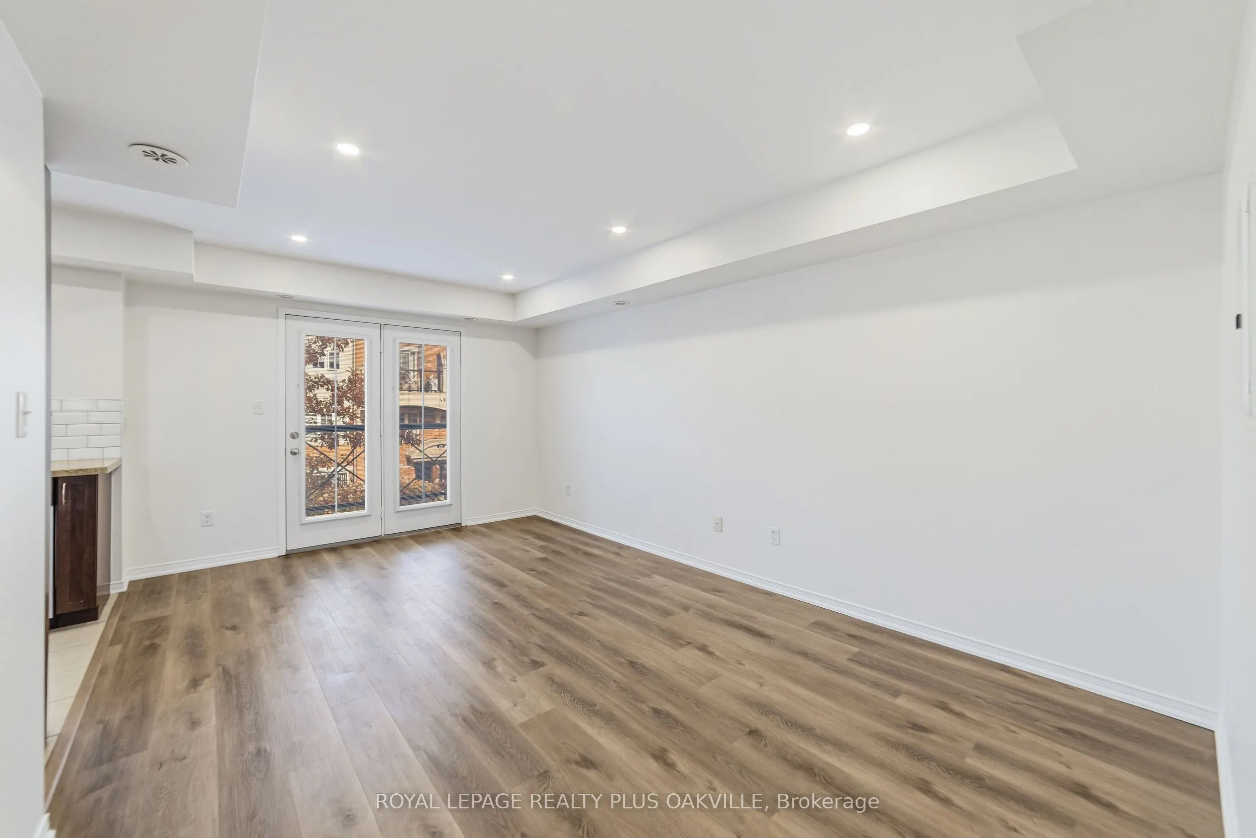 2464 Post Road #6