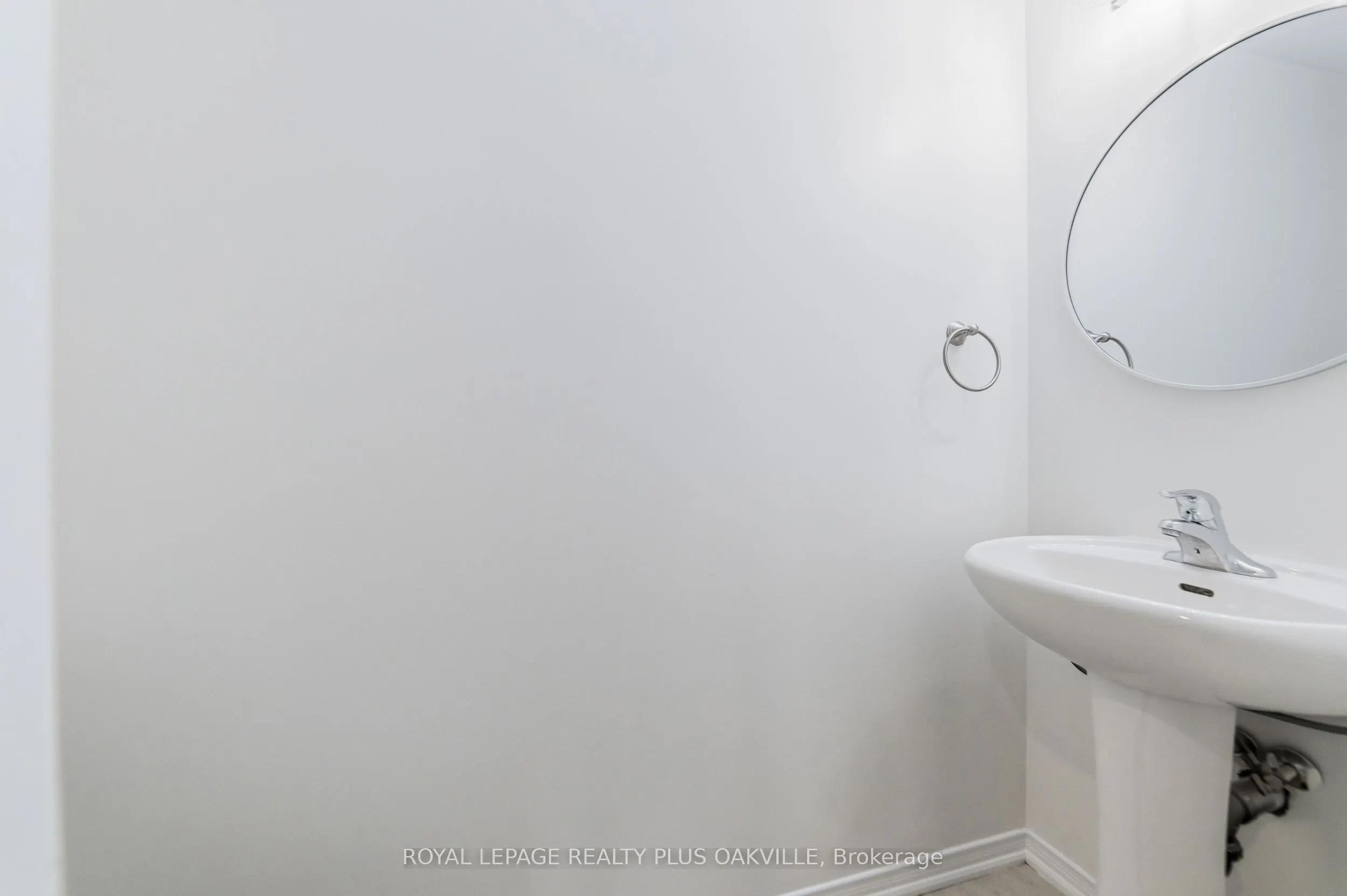 2464 Post Road #6
