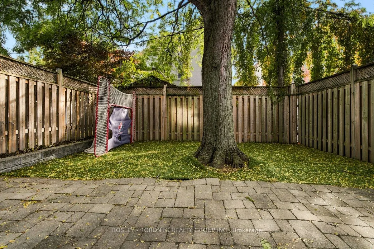 47 Raymond Avenue