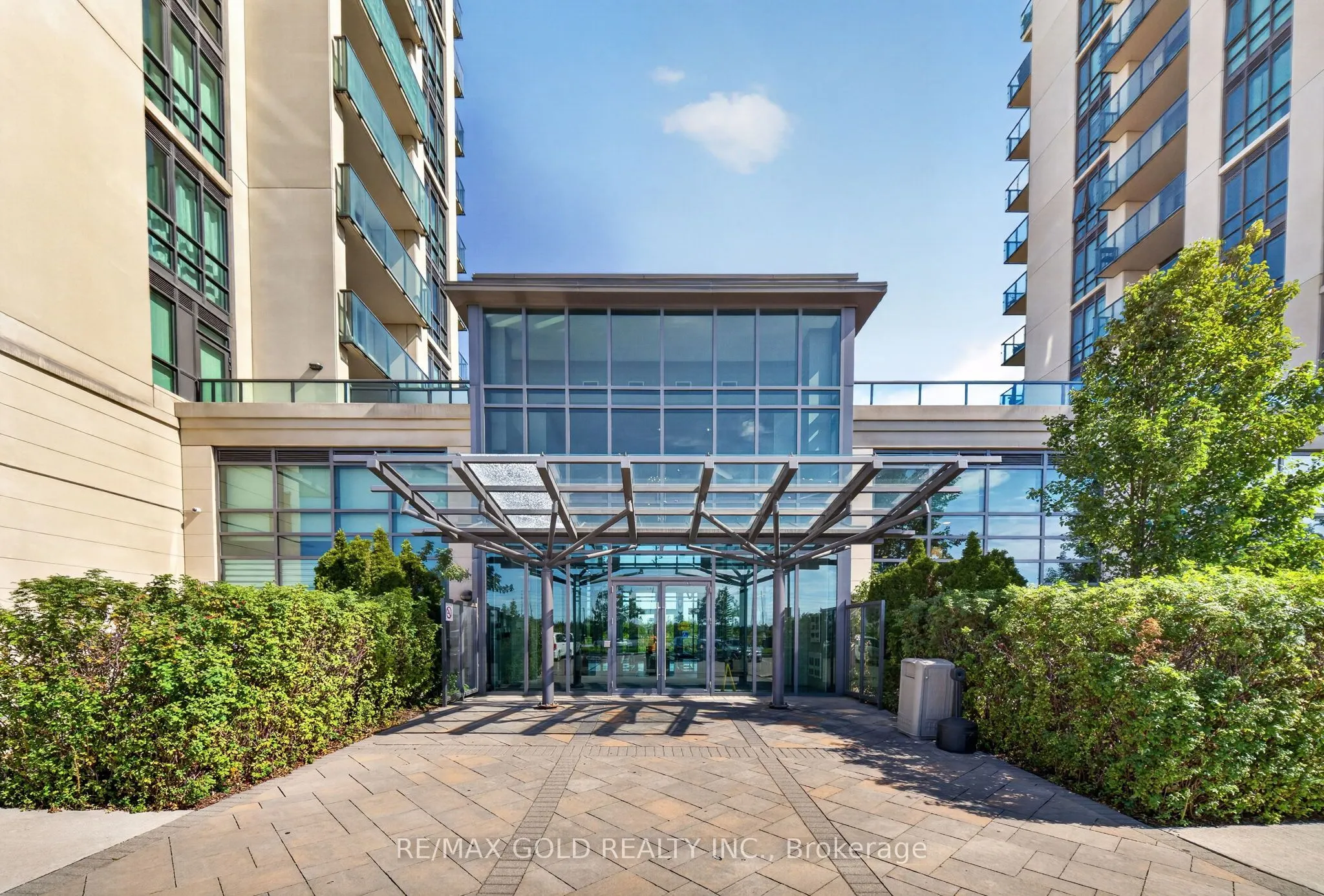 55 Yorkland Boulevard #308