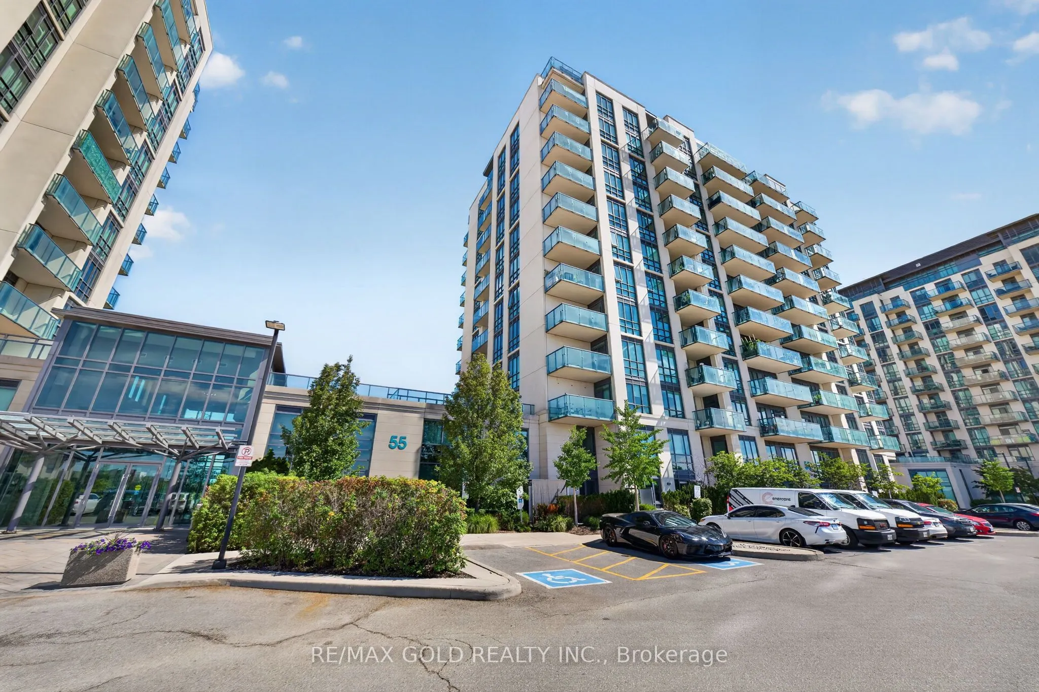 55 Yorkland Boulevard #308