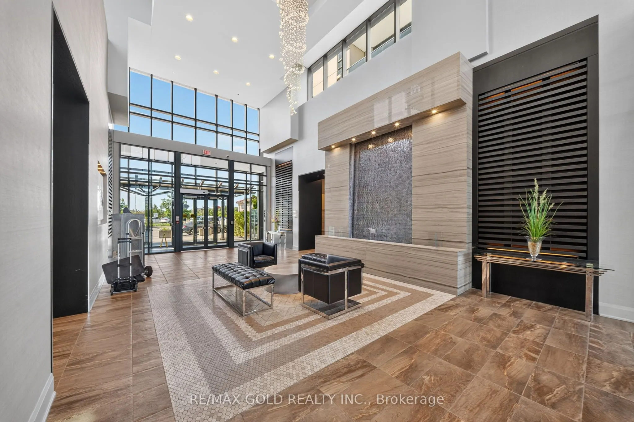 55 Yorkland Boulevard #308