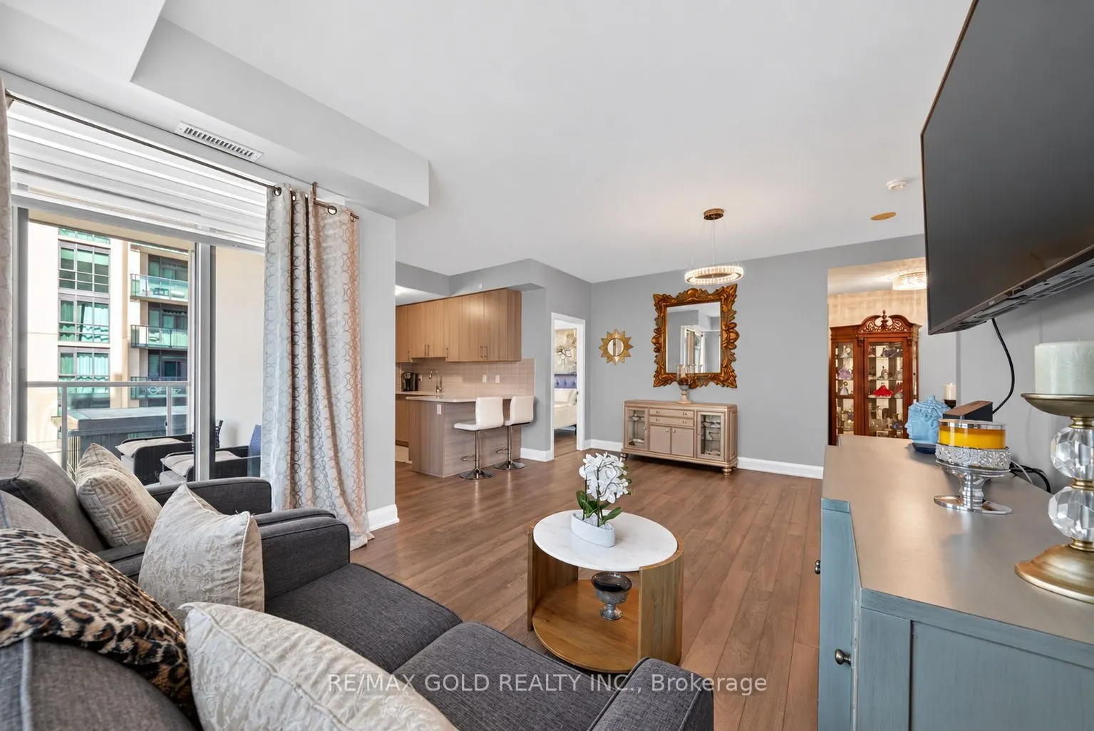 55 Yorkland Boulevard #308