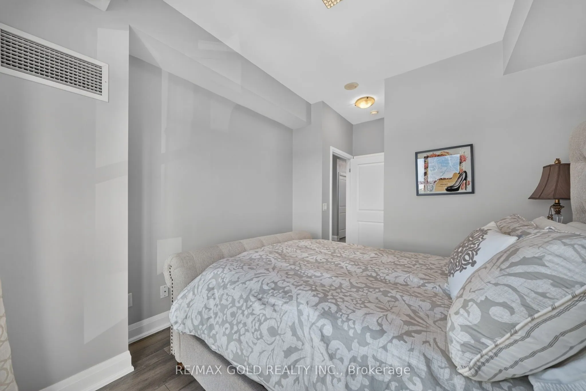 55 Yorkland Boulevard #308