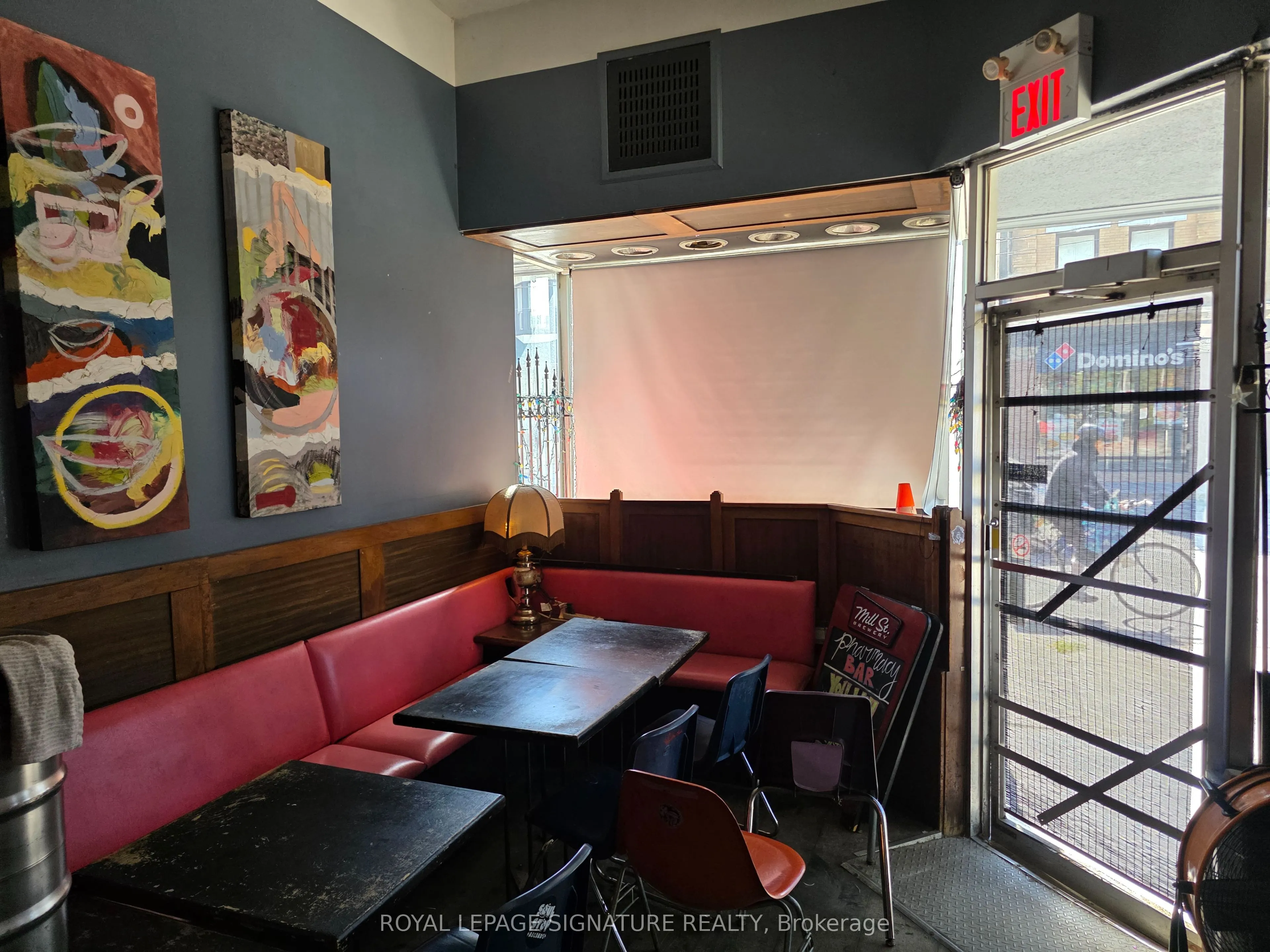 1318 King Street W