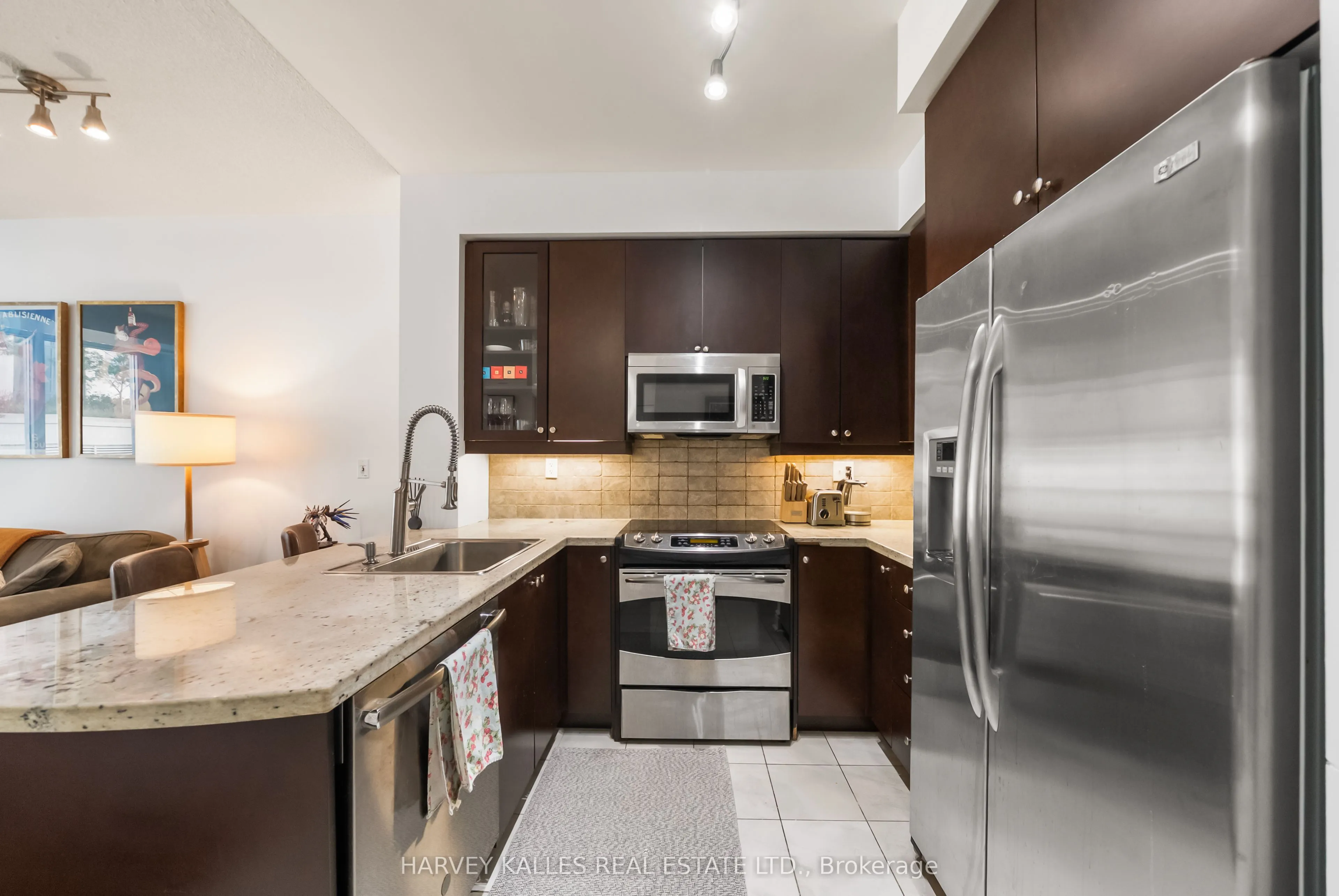 1910 Lake Shore Boulevard W #602