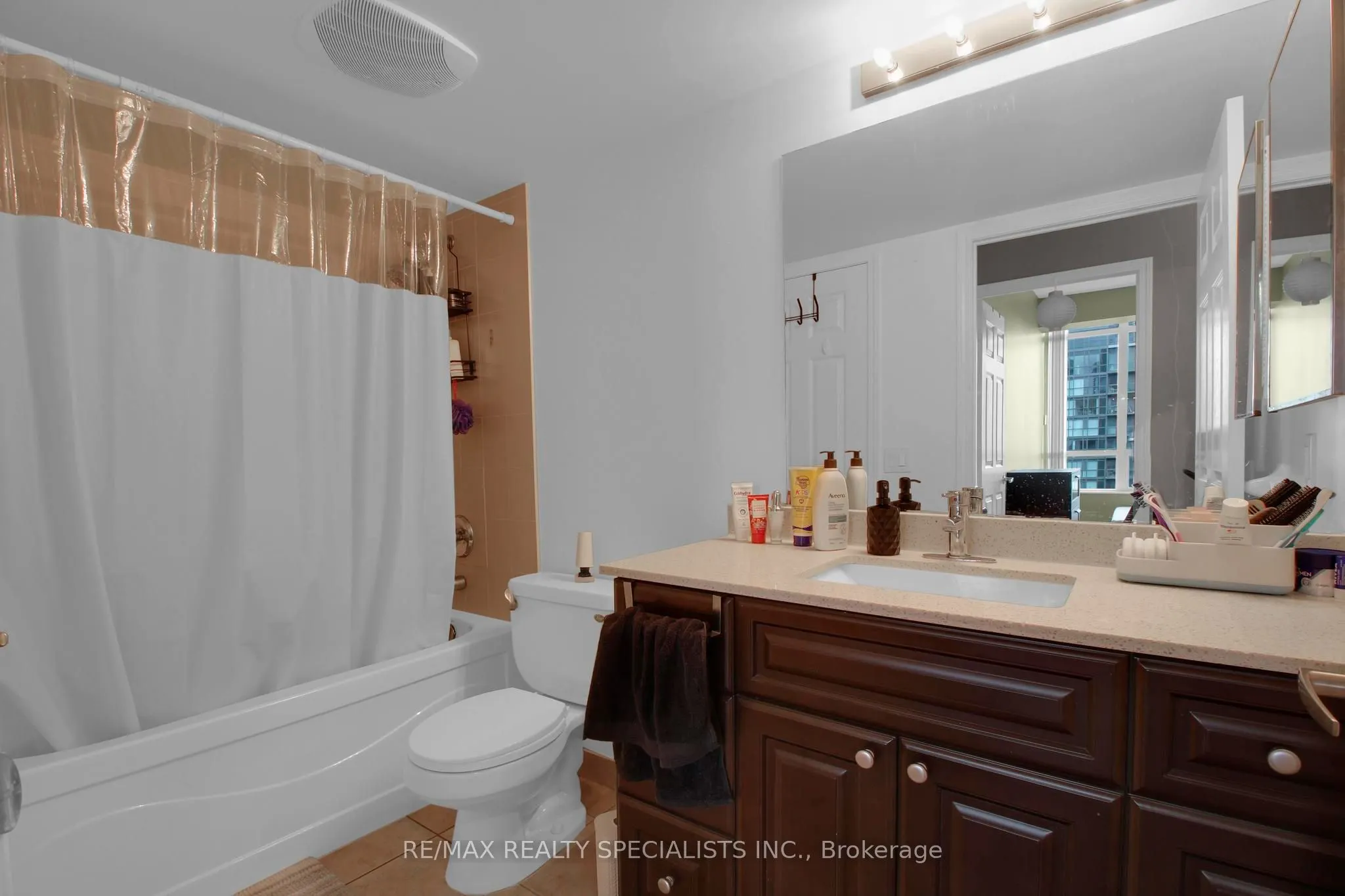 335 Rathburn Road W #2303
