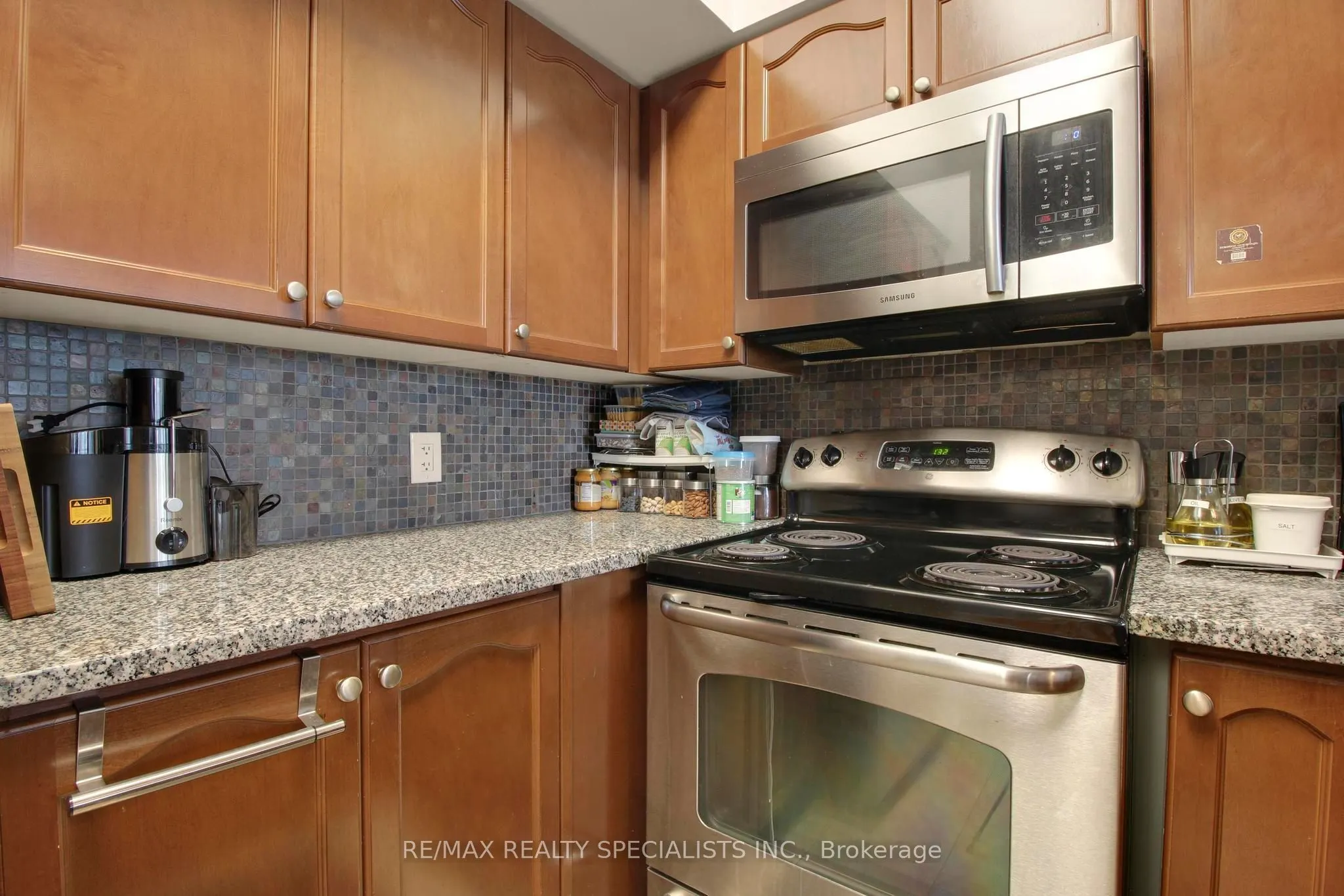 335 Rathburn Road W #2303
