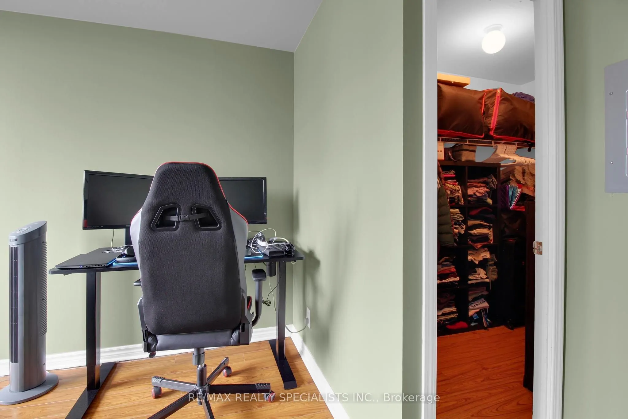 335 Rathburn Road W #2303