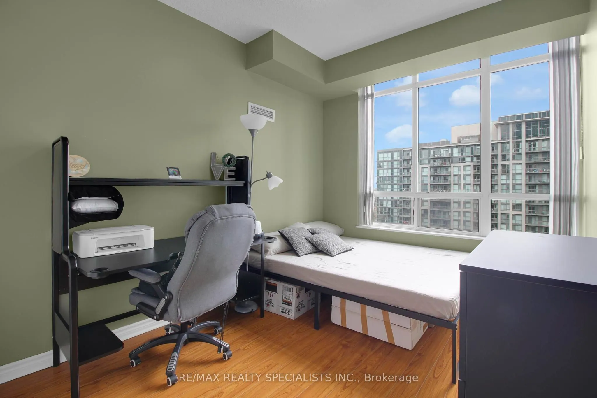 335 Rathburn Road W #2303