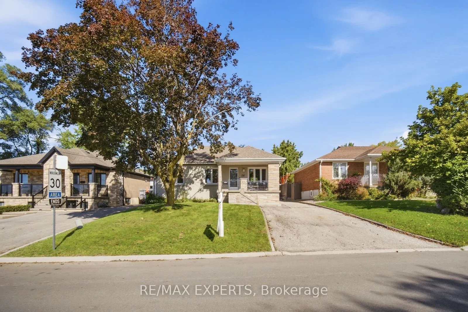 90 Heathrow Drive