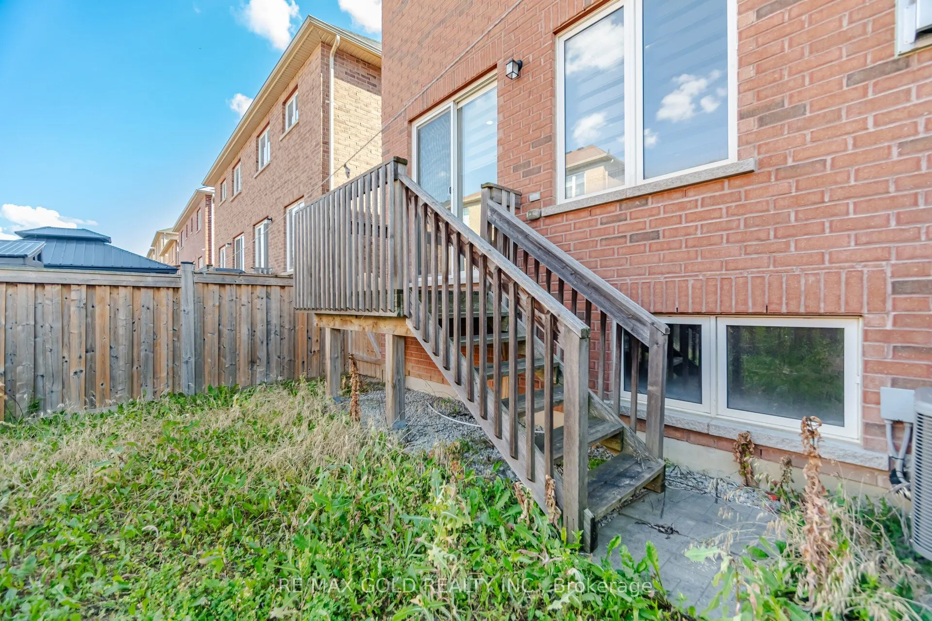 55 Loftsmore Drive