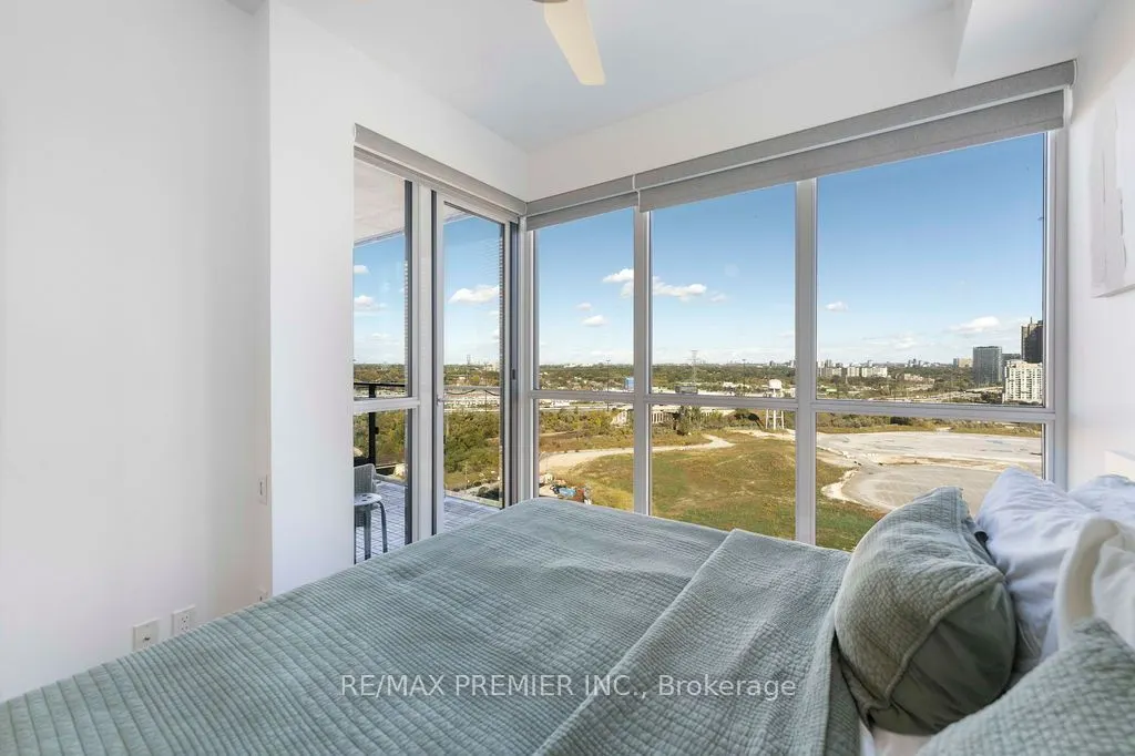 10 Park Lawn Road #1807