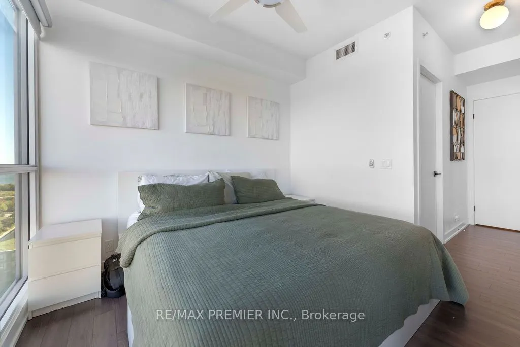 10 Park Lawn Road #1807