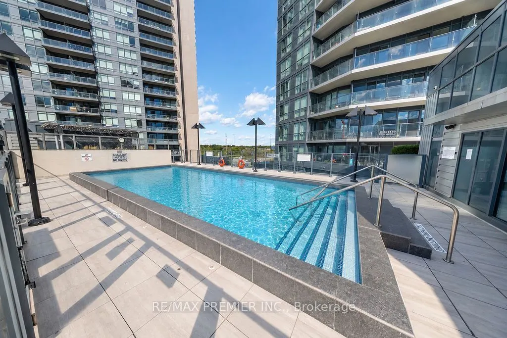 10 Park Lawn Road #1807