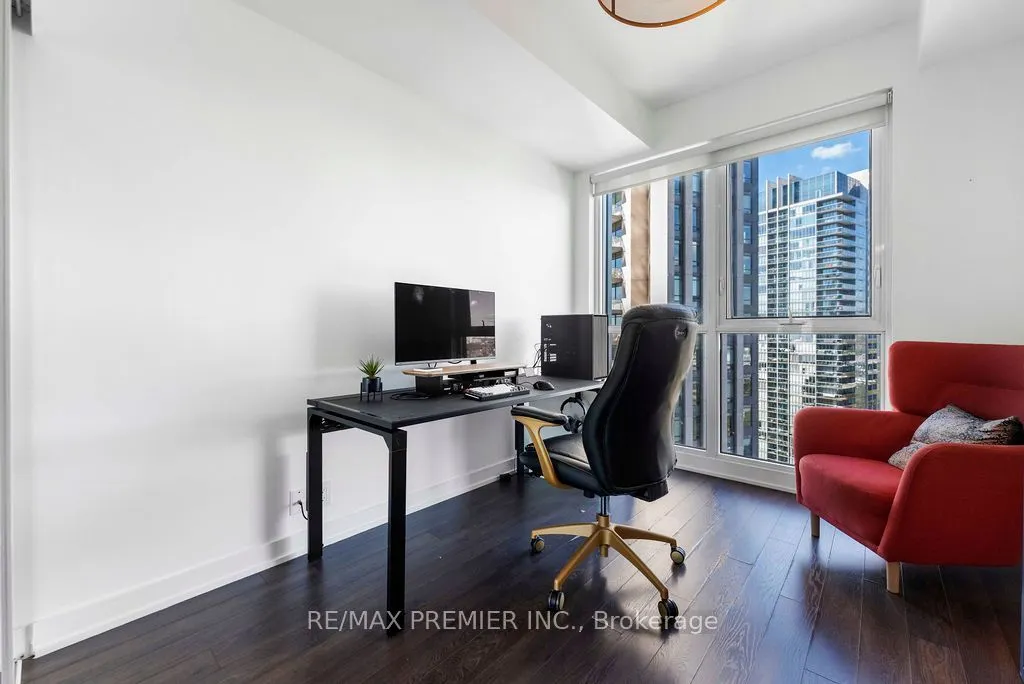 10 Park Lawn Road #1807