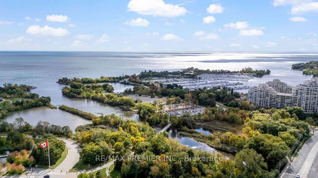 10 Park Lawn Road #1807