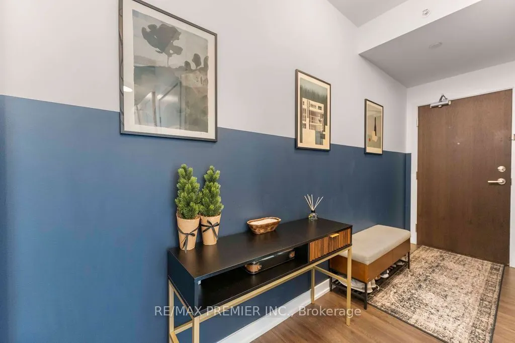 10 Park Lawn Road #1807