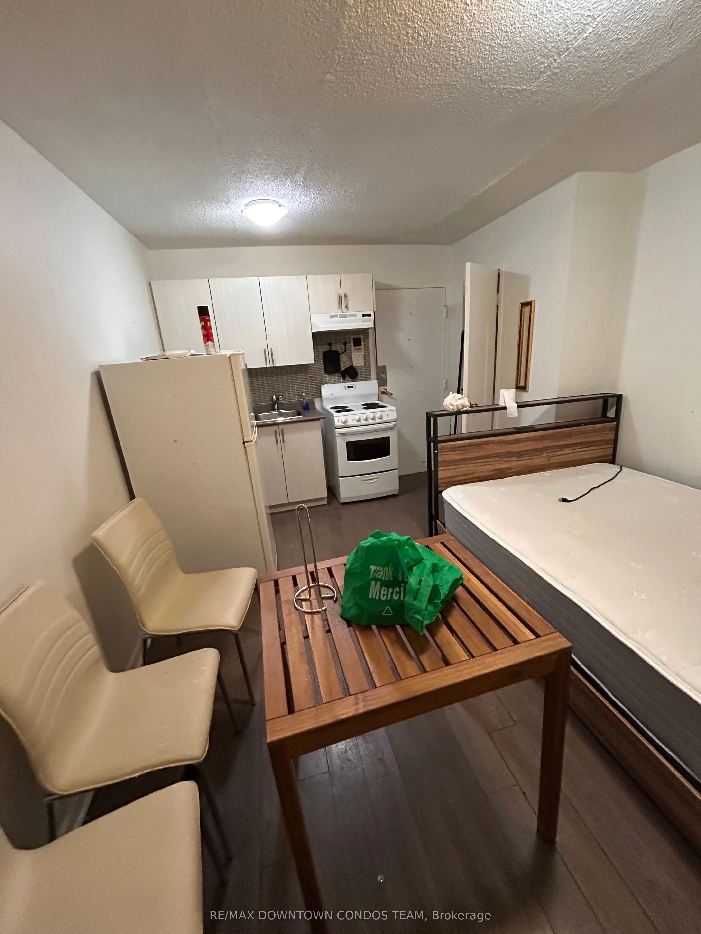 5 Thornburn Avenue #203