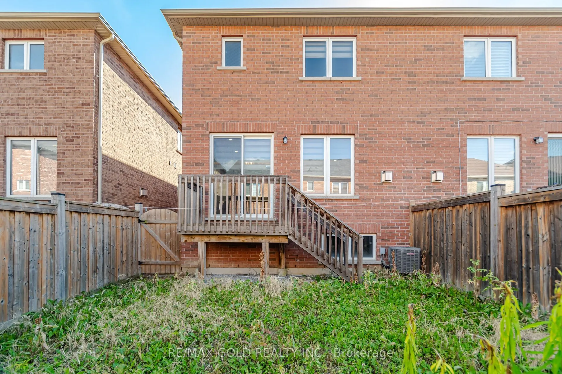 55 Loftsmoor Drive