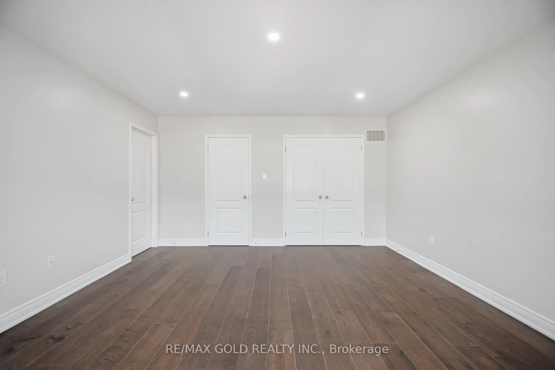 55 Loftsmoor Drive