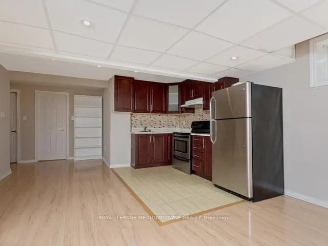 960 Philbrook Drive #Lower