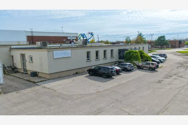 2 Royalcrest Road #Office