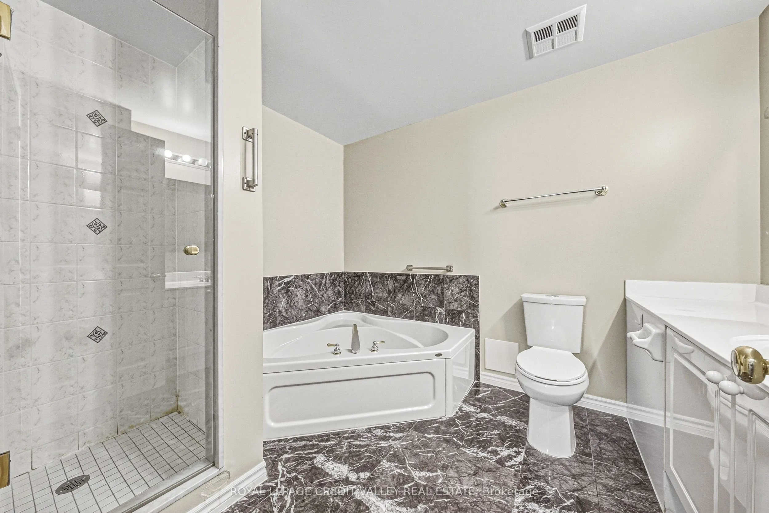 935 Royal York Road E #202