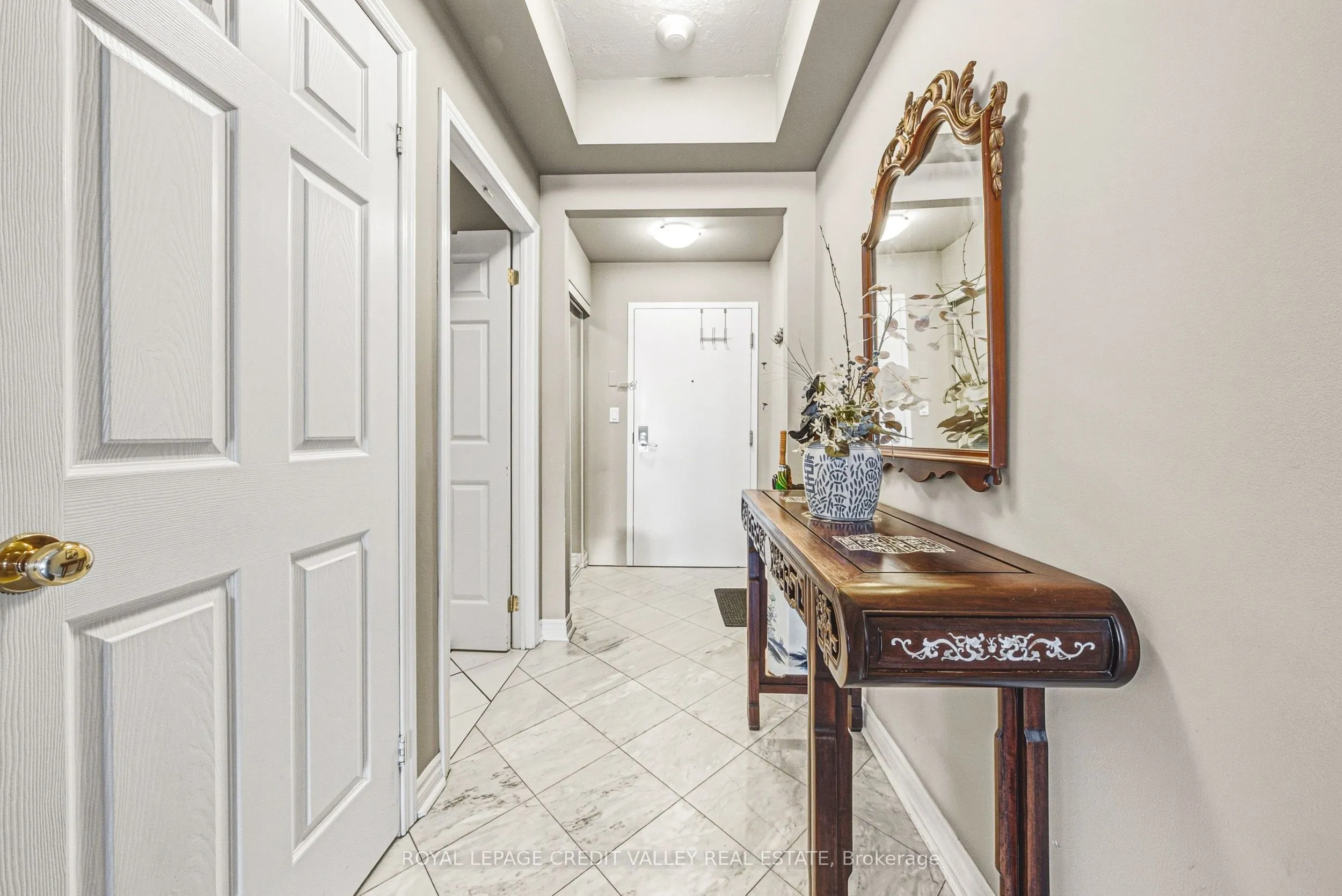 935 Royal York Road E #202