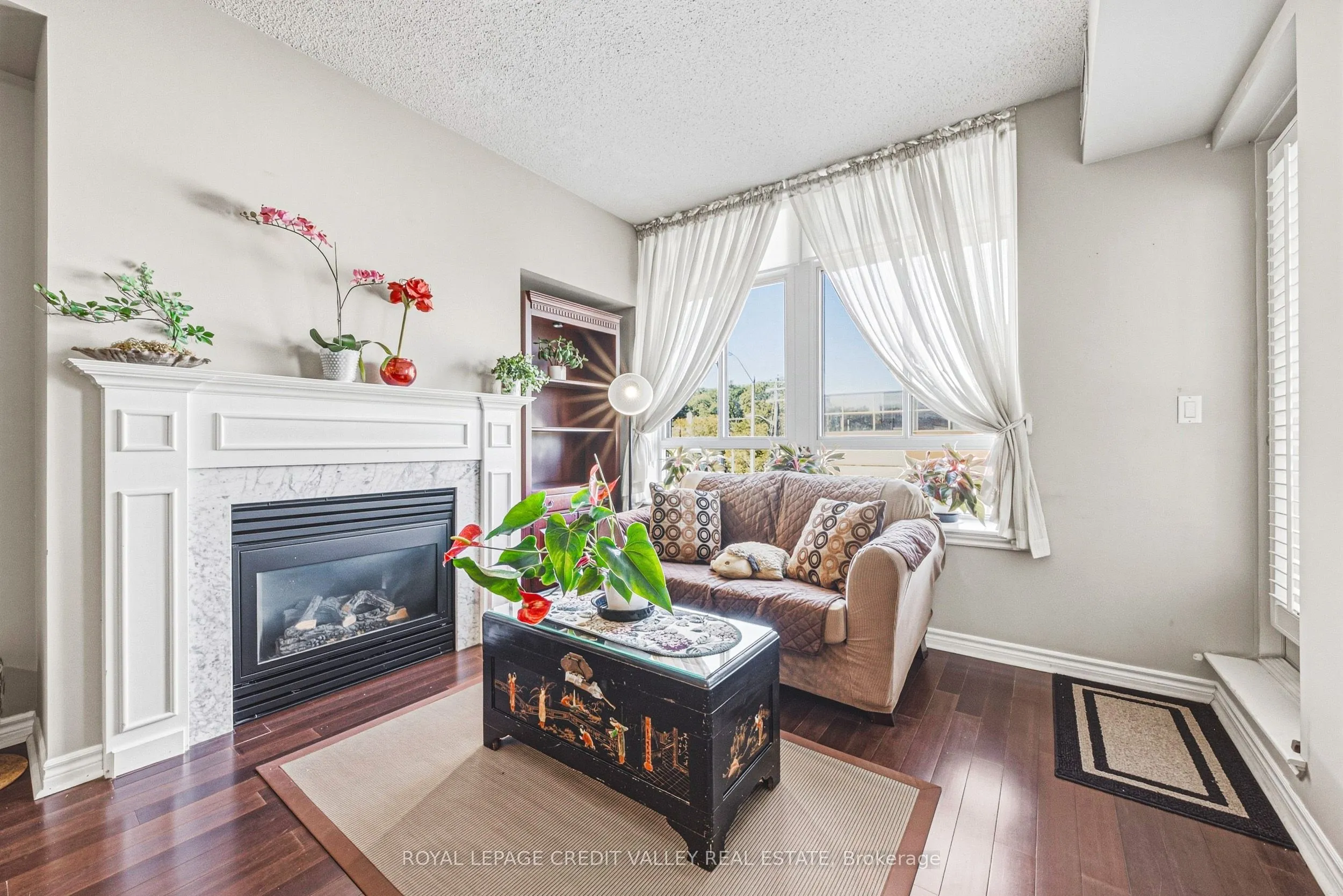 935 Royal York Road E #202