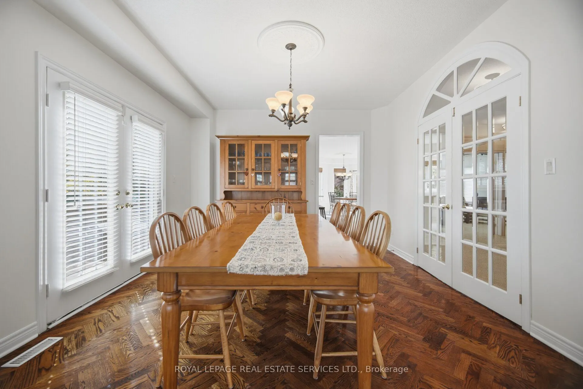 1600 Glenvista Drive