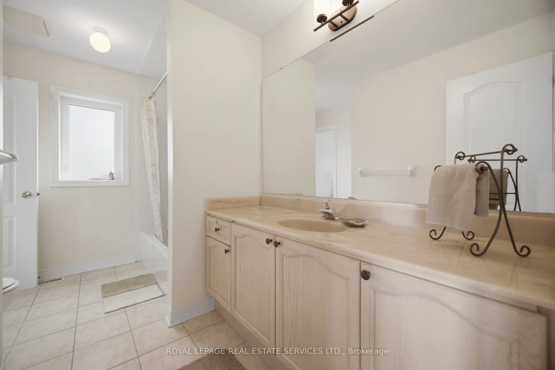 1600 Glenvista Drive