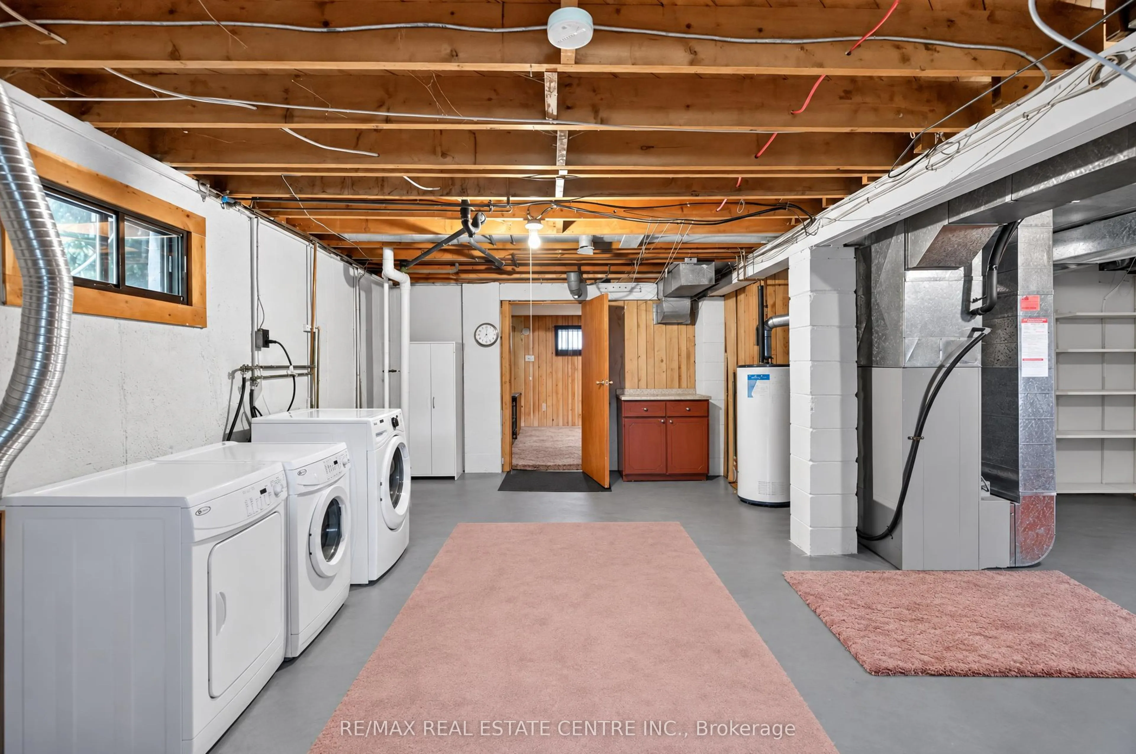 226 Elmwood Crescent