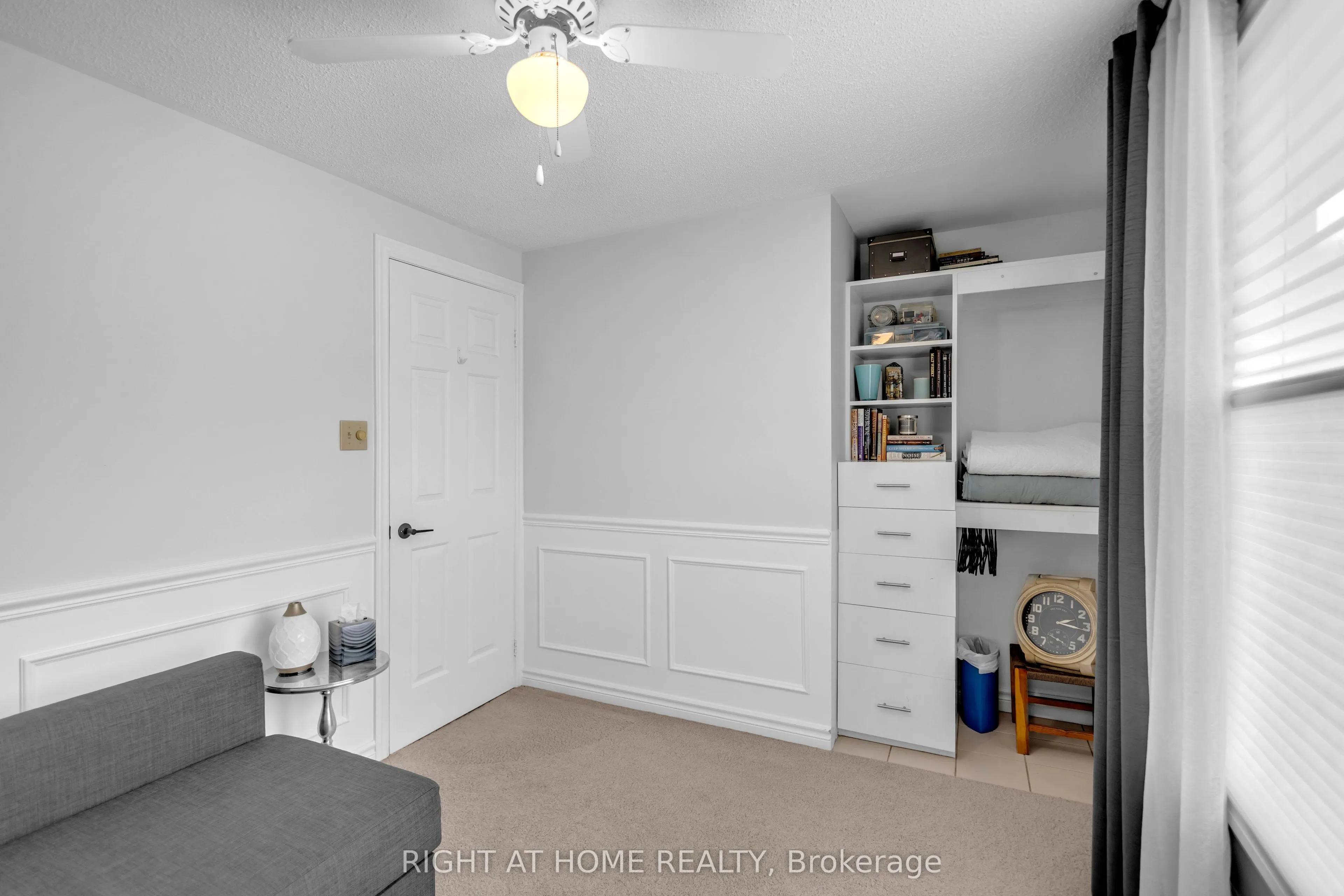1432 Dewbourne Crescent