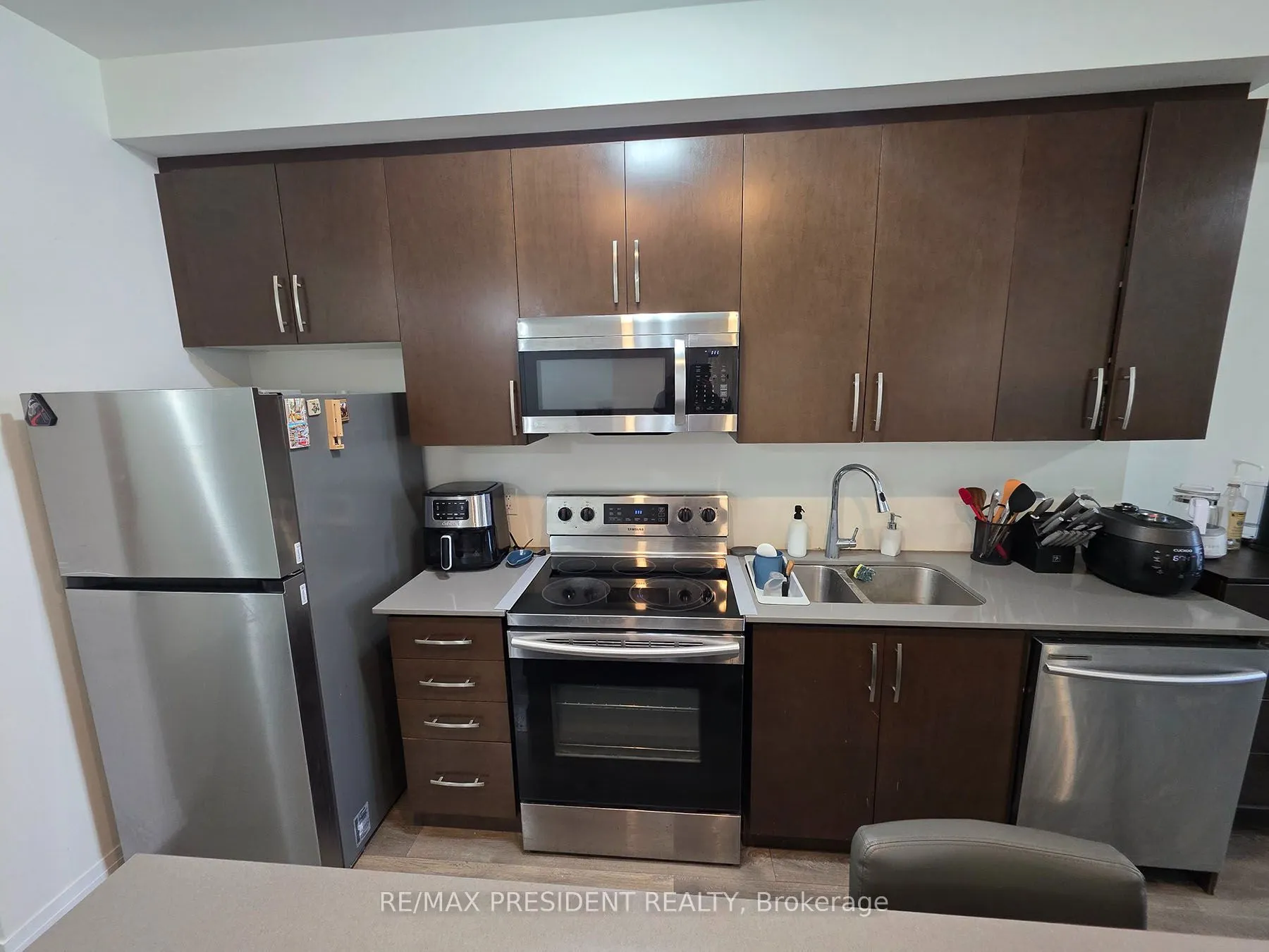 1105 Leger Way #521