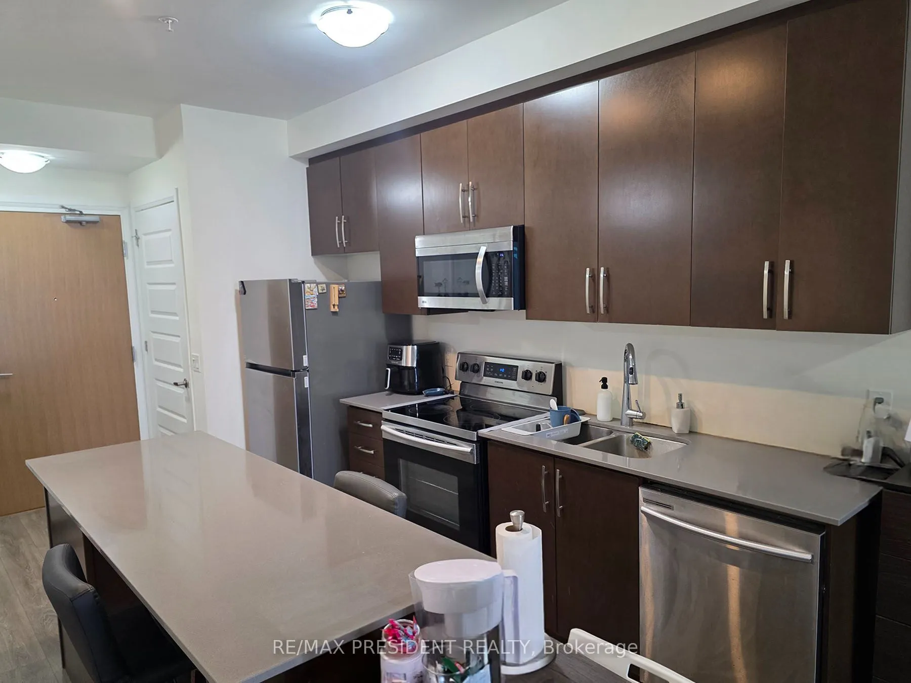 1105 Leger Way #521