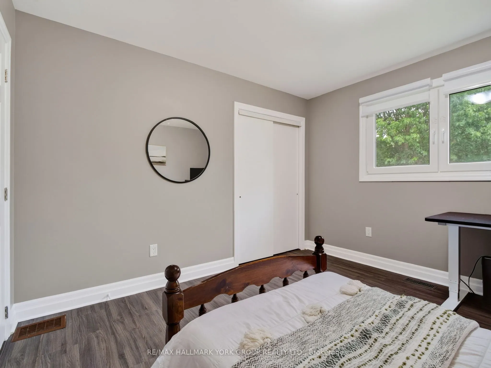 21 Birchview Drive