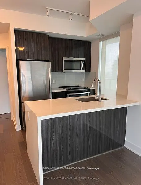 20 Shore Breeze Drive #3304