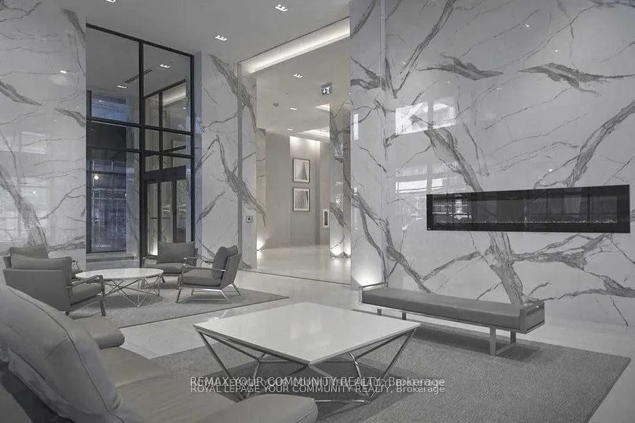 20 Shore Breeze Drive #3304