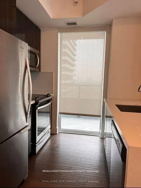 20 Shore Breeze Drive #3304