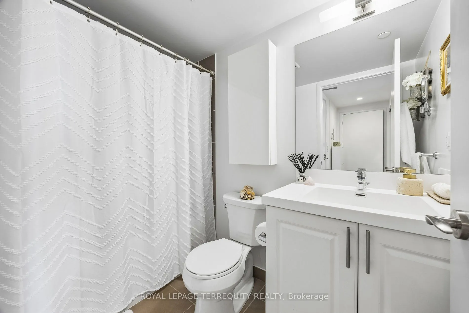 3091 Dufferin Street #524
