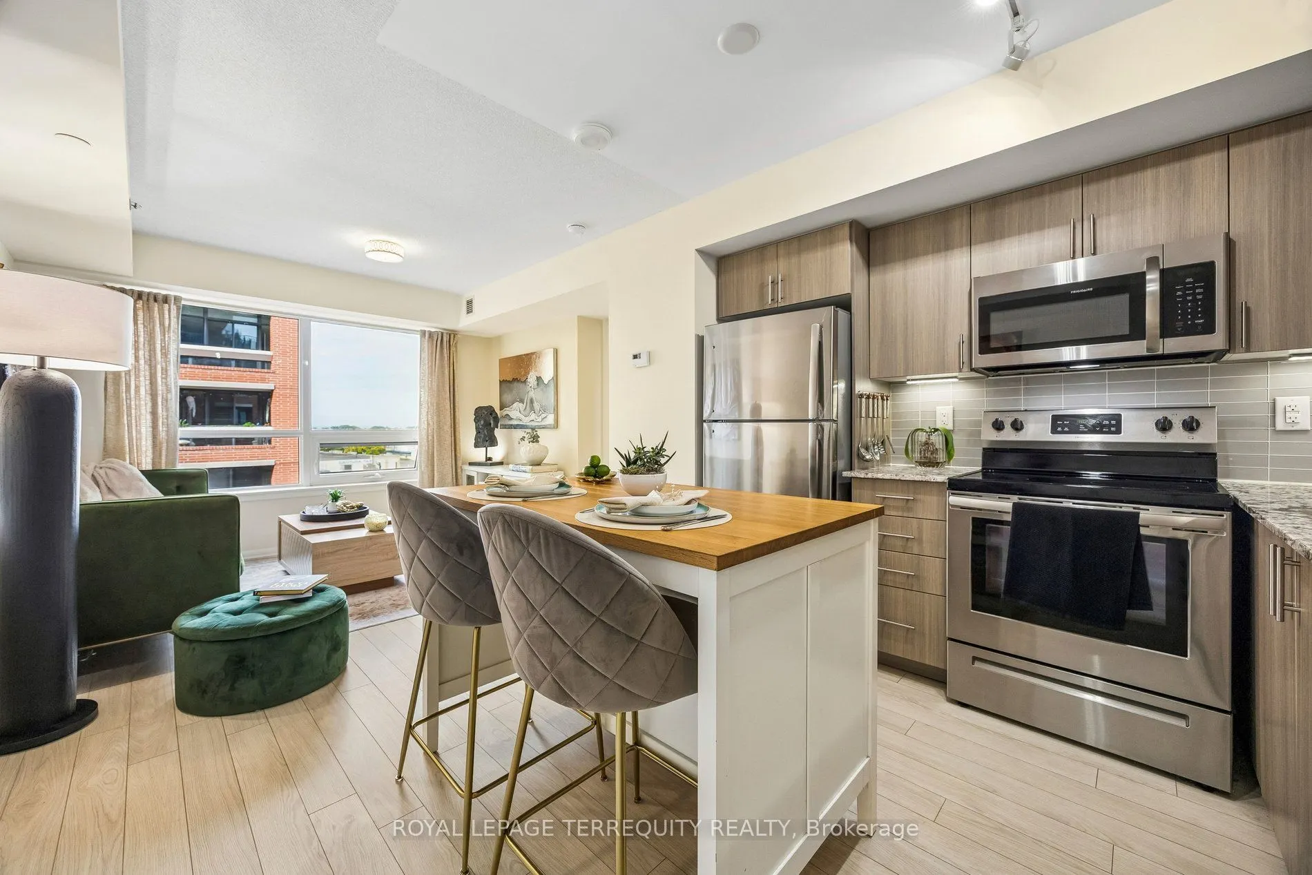 3091 Dufferin Street #524